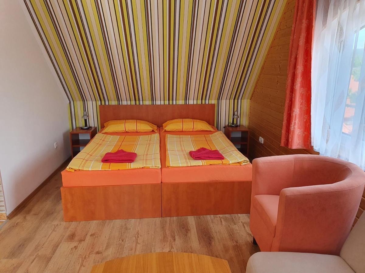 Laguna Apartmanhaz Héviz Zewnętrze zdjęcie