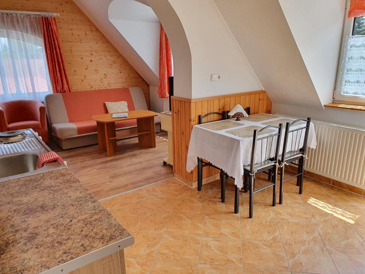 Laguna Apartmanhaz Héviz Zewnętrze zdjęcie